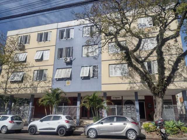 amplo apto 03 dormitórios de frente, todo em piso parquet, segundo andar sem elevador.&lt;BR&gt;peças amplas , localizado junto a AV. CRISTOVÃO COLOMBO