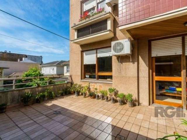 Marque e venha conhecer no bairro FLORESTA este apartamento de  1/2 andar de FUNDOS (97m²) GARDEN  com 30m² em terraço aberto em 'L' de fundos N/O com muito sol e privacidade.&lt;BR&gt;Com 2