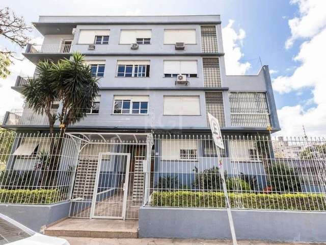 Vende-se apartamento com 4 quartos (dormitórios), sendo 2 suítes, com 1 vaga de garagem, living amplo , dependência de empregada completa, copa e cozinha, sacada com churrasqueira, gabinete, garagem r