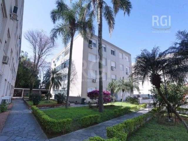 Apartamento 1  dormitórios com box a venda no bairro Vila Ipiranga, com 53 m² área útil, living para 2 ambientes, cozinha montada , banheiro social, área de serviços, porteiro eletrônico, prédio com S