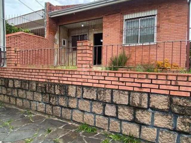 Casa 2 dormitórios, 2 vagas de garagem, bairro Passo da Areia, Porto Alegre/RS    &lt;BR&gt;&lt;BR&gt;Esta aconchegante casa de 67,80 com dois dormitórios oferece um ambiente acolhedor e funcional par