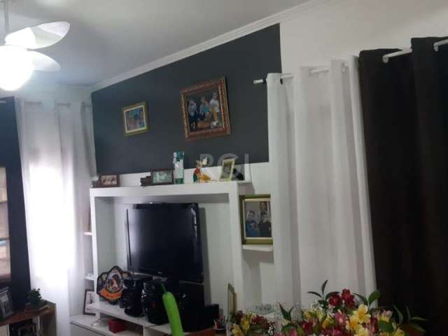 Casa em condomínio, 3 dormitórios, suíte, 2 vagas de garagem, bairro Serraria, Porto Alegre/RS  &lt;BR&gt;   &lt;BR&gt;   Vende casa de 168,03m² em condomínio na zona sul de Porto Alegre, composta de 