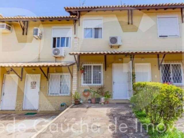 Casa com dois quartos (dormitórios), dois banheiros e uma vaga de garagem no bairro Morro Santana em Porto Alegre.&lt;BR&gt;Casa em condomínio fechado no bairro Morro Santana em Porto Alegre. Na parte