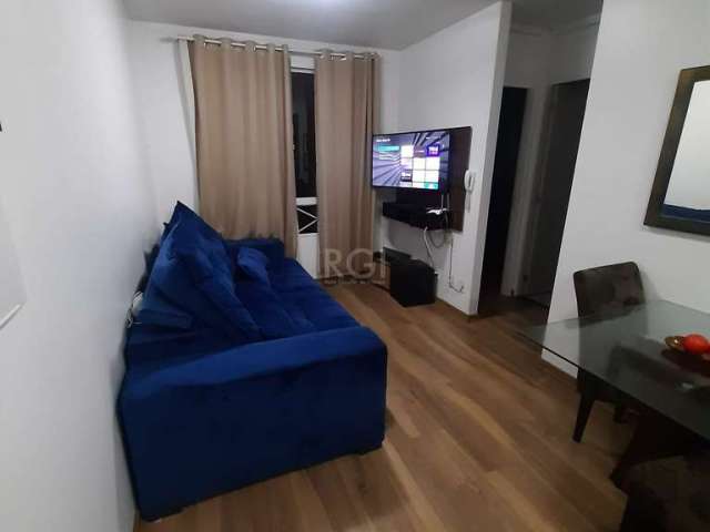 Excelente apartamento com 2 dormitórios, muito novo, apartamento super aconchegante, boa posição solar, muito arejado, 3° pavimento (dois lances de escadas).&lt;BR&gt;Baixo custo condominial.  &lt;BR&