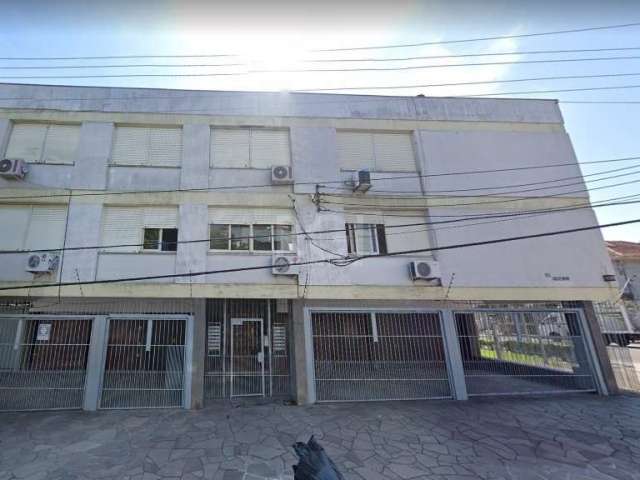 Edifício pequeno ótimo padrão de construção apartamento de frente sol da manhã com 92,33m² de área útil, sala 2 ambientes 2 dormitórios dependência de empregada banheiro social e auxiliar lavanderia e