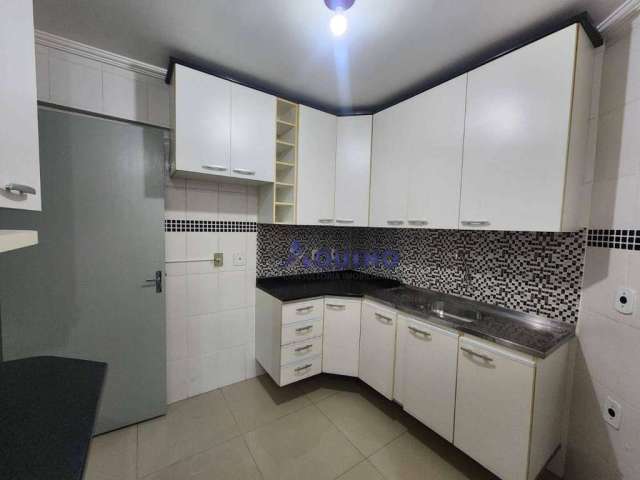 Apartamento com 3 dormitórios para alugar, 54 m² por R$ 2.250/mês - Vila Rio - Guarulhos/SP