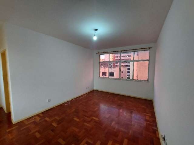 Apartamento 2/4 mais dependência na Pituba!