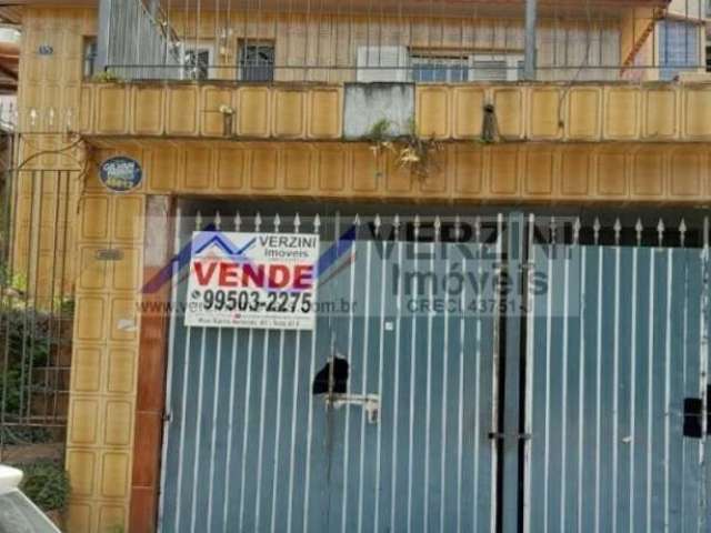 Casa para demolição terreno 10x30 m localizado no bairro Jardim Vila Galvão em Guarulhos