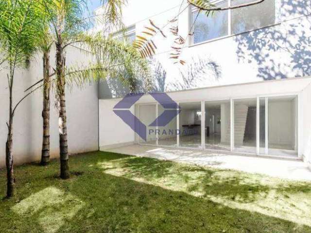 Sobrado  483m² com 4 suites e 05 vagas de garagem  na chacara santo antonio