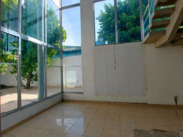 Vendo Casa Duplex - Avenida Tefé,  Cachoeirinha, Manaus