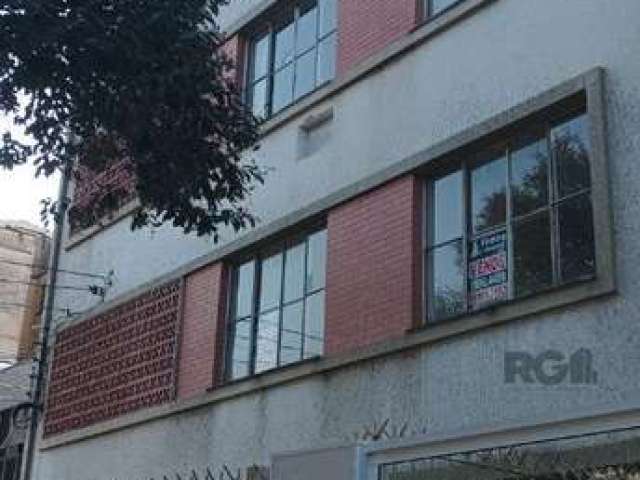 APARTAMENTO DE 03 dormitórios - 66,54 m² de área privativa, de frente, no segundo pavimente e 1º andar , banheiro principal e auxiliar, sala para 2 ambientes, cozinha e área de serviço. Localização pr