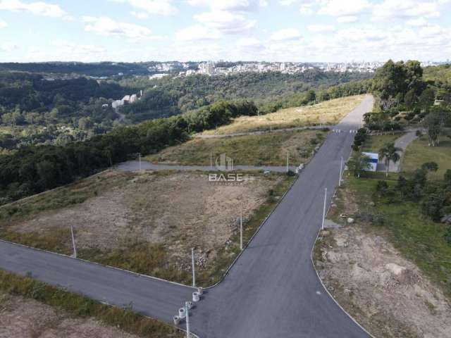 Terreno à venda no São Giácomo, Caxias do Sul  por R$ 165.000