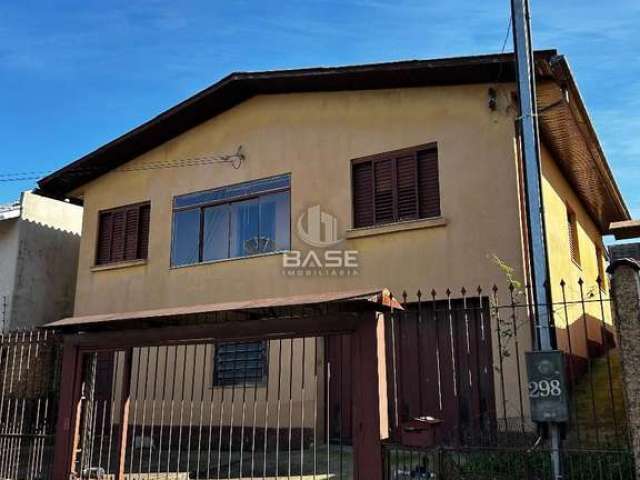 Casa com 3 quartos à venda na Nossa Senhora de Lourdes, Caxias do Sul , 226 m2 por R$ 650.000