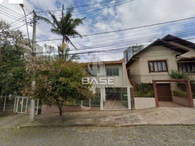 Casa com 5 quartos à venda no Rio Branco, Caxias do Sul , 192 m2 por R$ 800.000