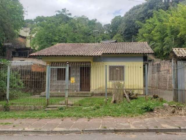 Terreno na Vila Nova medindo 16,80 de frente por 224 de extensão.&lt;BR&gt;Estuda imóveis como parte do pagamento.