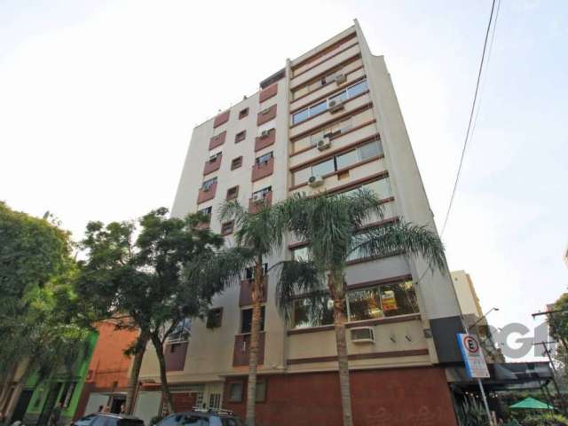 Apartamento à venda em Porto Alegre, localizado na Rua Santa Terezinha, no bairro Farroupilha. Possui 105.79m² de área privativa e 128.35m² de área total. Com 3 quartos, sendo 1 suíte, e 2 banheiros s