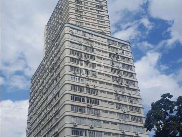 Vende conjunto de 3 salas em andar alto com linda vista para o Guaíbae total de 192,22m².&lt;BR&gt;Salas com divisórias, 3 banheiros, copa, piso paviflex, grades na porta de entrada,  6 ares sendo 5 s