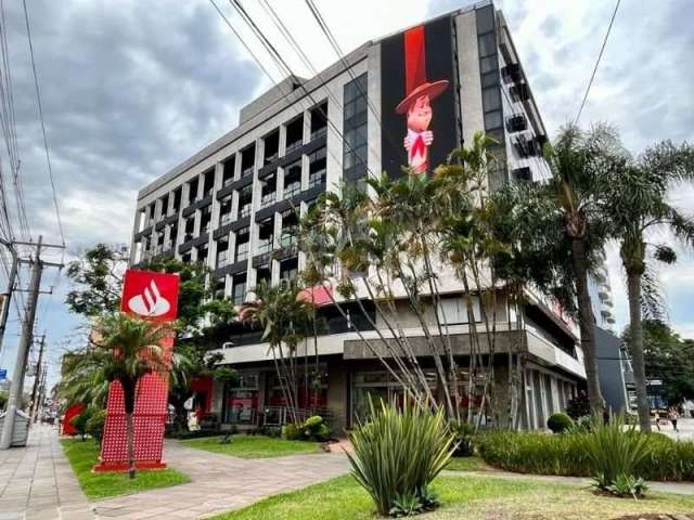 NA CRISTÓVAO COLOMBO, ESQUINA COM BENJAMIM CONSTANT.&lt;BR&gt;EXCELENTE Sala comercial, diversas opções de tamanho, ( de 100 a700 ms úteis) com ou sem divisórias situadas, podendo ainda ampliar com an