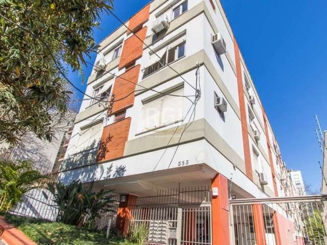 Apartamento de 2 Quartos no Bairro Mont Serrat, Porto Alegre&lt;BR&gt;&lt;BR&gt;Este encantador apartamento de 2 quartos no prestigiado bairro Mont Serrat oferece uma oportunidade imperdível para quem