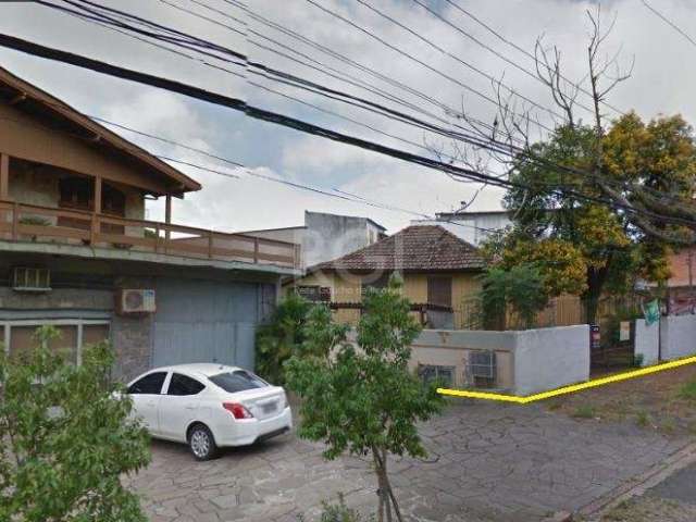 Terreno para Comprar  próprio para construção tanto residencial quanto comercial para comprar tendo uma área de 1.650m² (33x55m). Consulte a localização e seus principais acessos. Agende sua visita ho