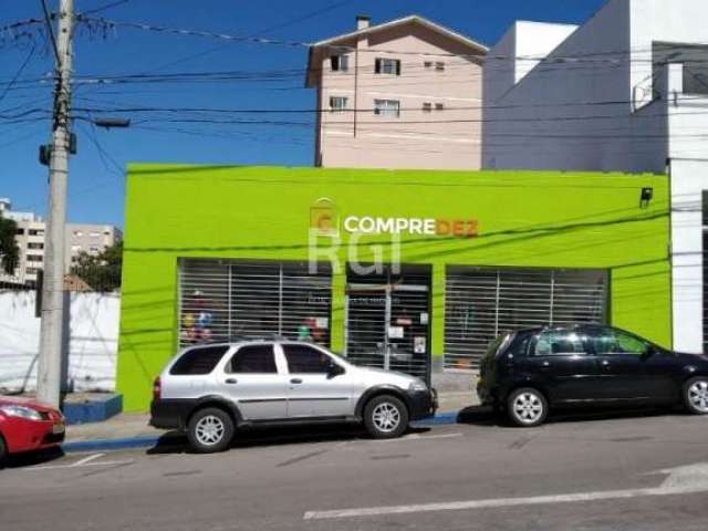 Excelente terreno em zona central e nobre de Bento Gonçalves, com 1025,23 m², possuindo hoje 2 lojas edificadas, uma de 180 m² e outra 300 m². As lojas estão com Habite-se, mas não estão averbadas. E 