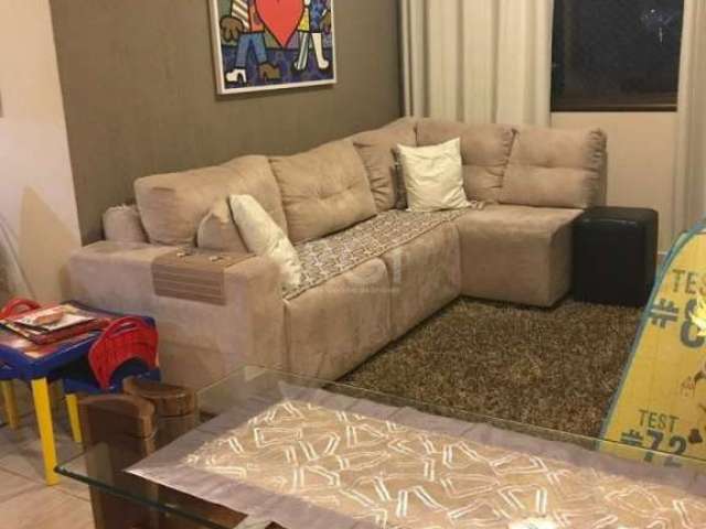 Excelente apartamento a venda no bairro Nonoai. Conta com 3 dormitórios, sendo um suíte, &lt;BR&gt;sala, cozinha, área de serviço, churrasqueira, 2 banheiros e vaga de garagem. O condomínio possui ele