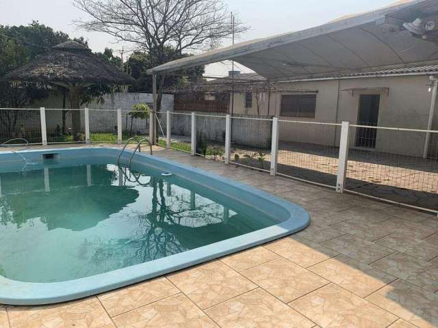 Se você que procura espaço, lazer e conforto para sua família, esse é o lugar ideal.&lt;BR&gt;Conheça essa excelente propriedade a venda em Canoas. &lt;BR&gt;Casa principal semimobiliada  possui 90m²,