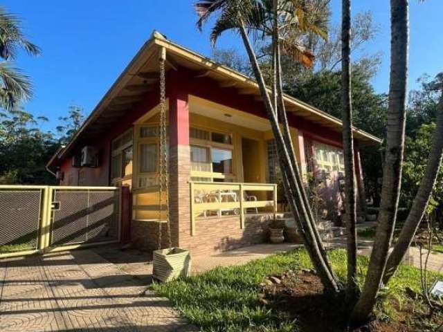 Casa com 4 quartos, suíte, churrasqueira, vaga de garagem, no bairro Elsa, Viamão/RS   &lt;BR&gt;&lt;BR&gt;Localizada em um bairro tranquilo e valorizado, esta espaçosa casa de 168,67m² com quatro dor