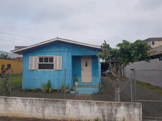 Sx Imóveis vende terreno no centro da cidade de Santo Antônio da Patrulha, indicado para locação ou construção...&lt;BR&gt;&lt;BR&gt;Bairro em fase de crescimento na cidade.&lt;BR&gt;&lt;BR&gt;Terreno