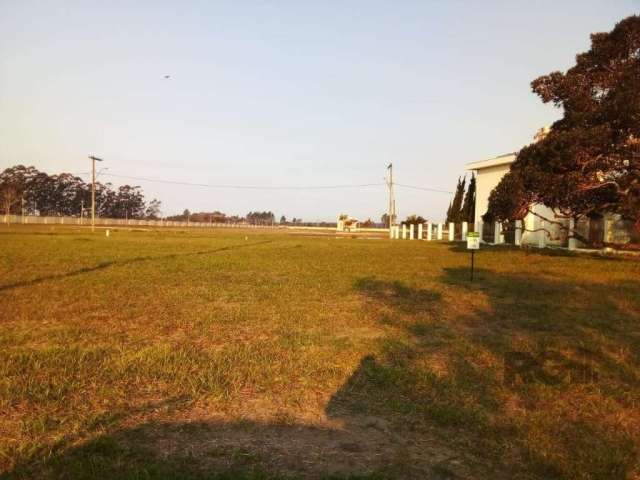 Terreno em condominio fechado parque das Figueiras   com infra -estrutura completa . Pronto pra construir  oeste /leste