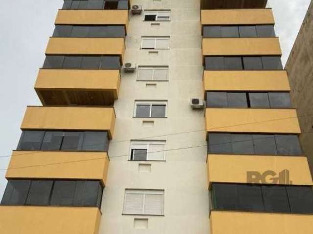 Apartamento 2 dormitórios, 2 sacadas amplas com vidro,  hall, sala de estar e jantar, cozinha, churrasqueira, lavanderia, porcelanato, gás central, elevador, 2 vagas de garagem. Agende uma visita com 