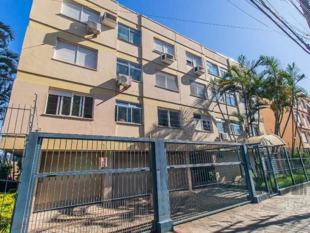 Apartamento 1 dormitório com vaga coberta escriturada, 45,13 m² privativos - composto de living amplo com dois ambientes e sacada integrada , com piso laminado e split, 1 dormitório com ar condicionad