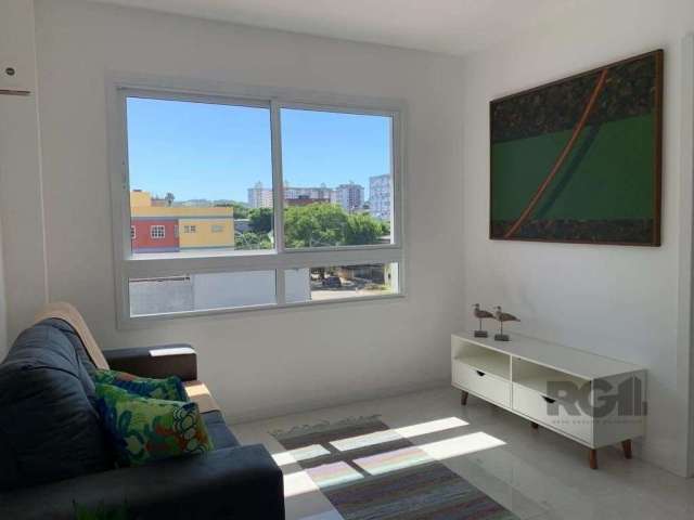 Apartamento mobiliado com 42 m² e 1 dormitório no Condomínio Connect. Sala, cozinha, dormitório e banheiro com vaga privativa. Ar Condicionado de 30.000Btus. Churrasqueira, fechadura digital para entr