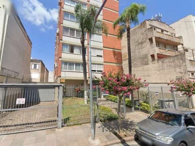 Maffer Imóveis oferece para locação:&lt;BR&gt;&lt;BR&gt;Excelente apartamento 2 dormitórios, com living 2 ambientes, banheiro, área de serviço, ótimo estado de conservação com 1 vaga de garagem e depe