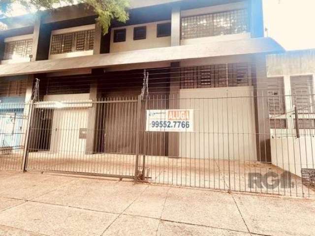 MÁFFER IMÓVEIS, LOCAÇÕES E VENDAS (OFERECE PARA LOCAÇÃO)&lt;BR&gt;&lt;BR&gt;EXCELENTE PRÉDIO, 850 M2,  RECENTEMENTE REFORMADO, COMPOSTO DE AMPLO DEPÓSITO COM PÉ DIREIRO 8M2,  NO TÉRREO, MAIS 2 PAVIMEN