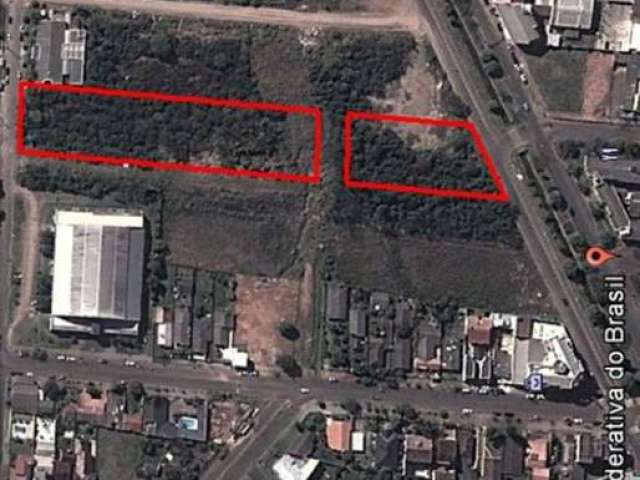 Terreno com 8.231,80m², excelente localização em Sapiranga, ao lado do Ginásio Municipal.&lt;BR&gt;&lt;BR&gt;Área com capacidade para projetos de construções tanto verticais quanto horizontais.&lt;BR&