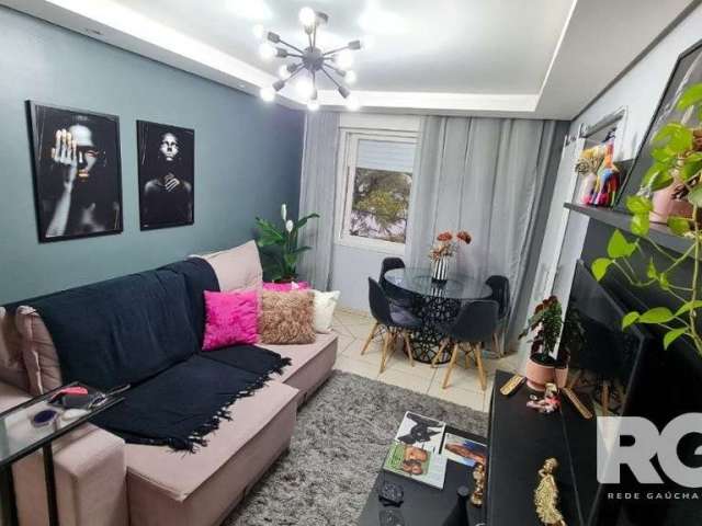 Este apartamento de 2 dormitórios é uma excelente opção para quem busca conforto e praticidade no dia a dia. Com uma cozinha ampla, equipada com todos os móveis necessários, e uma sala espaçosa, o esp