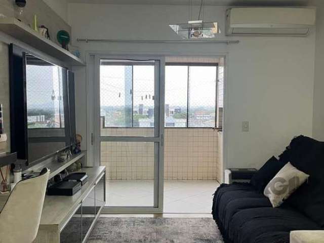 Apartamento semi mobiliado, 3 dormitórios, 2 suítes, sacadas, sala 2 ambientes, cozinha montada, gás central, área de serviço, churrasqueira, vaga de garagem coberta. ótima localização a 300 metros da