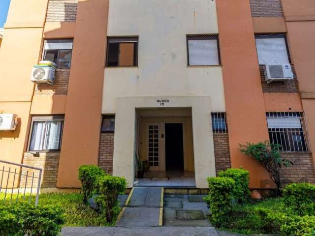 Apartamento semi mobiliado,  3 dormitórios, sala de estar e jantar, banheiro social, cozinha, área de serviço. Agende uma visita com um dos nossos corretores especialistas.