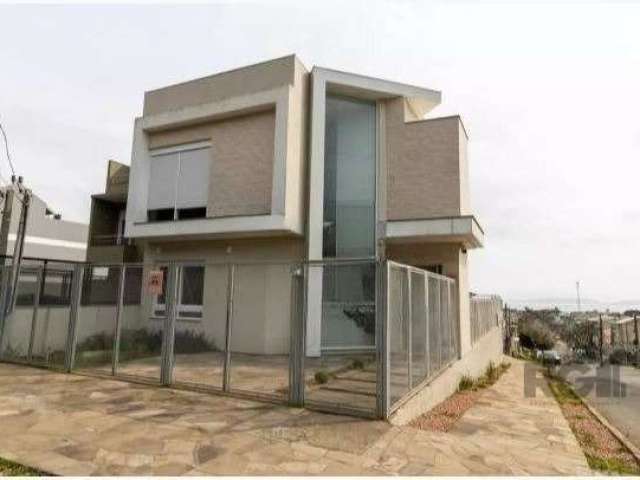 Descubra esta encantadora casa de 4 dormitórios, sendo uma suíte no Bairro Guarujá, . Com uma privilegiada localização, o imóvel oferece fácil acesso a opções de comércio e serviços da região. A área 