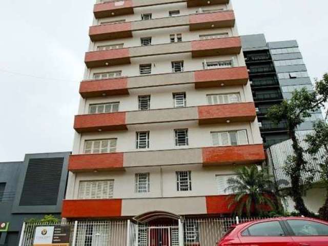 Apartamento 2 dormitórios, com sala de jantar(podendo ser integrada a sala de estar), amplo living, banheiro, cozinha, lavanderia, quartos espaçosos, 1 Dormitório com sacada. Linda vista panorâmica.&l