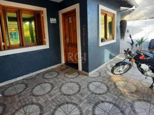 vende bela casa no porto verde  c/ 4 dormitórios, 2 banheiros 2 vagas de garagem, área de serviço armário na cozinha, armário embutido Mobiliado, ar condicionado, churrasqueira , quarto de empregada, 