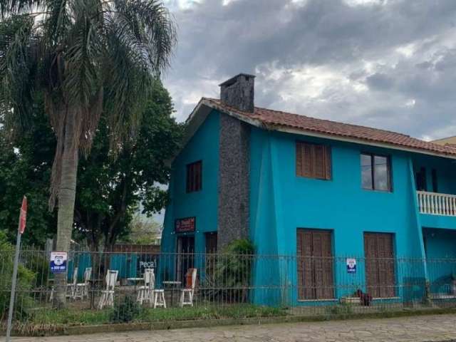 Bairro guarujá/ipanema&lt;BR&gt;&lt;BR&gt;casa, 3 dormitórios, 1 suíte, 4 vagas, pátio.&lt;BR&gt;ampla casa de esquina, ótima construção.&lt;BR&gt;ensolarada e muito bem ventilada.&lt;BR&gt;&lt;BR&gt;