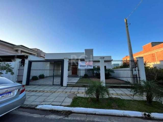 RESIDÊNCIA NOVA RECÉM CONLCUÍDA, ALTO PADRÃO&lt;BR&gt;NO VALLE VILLE&lt;BR&gt;*Casa térrea, pronta e nova,  com 3 dormitórios, suíte, lareira. &lt;BR&gt;Churrasqueira,  amplos pátios frente e fundos. 