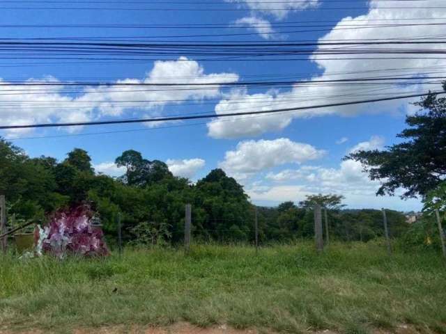 Terreno á venda na Avenida Senador Salgado Filho em Viamão.&lt;BR&gt;&lt;BR&gt;Terreno com 645m².