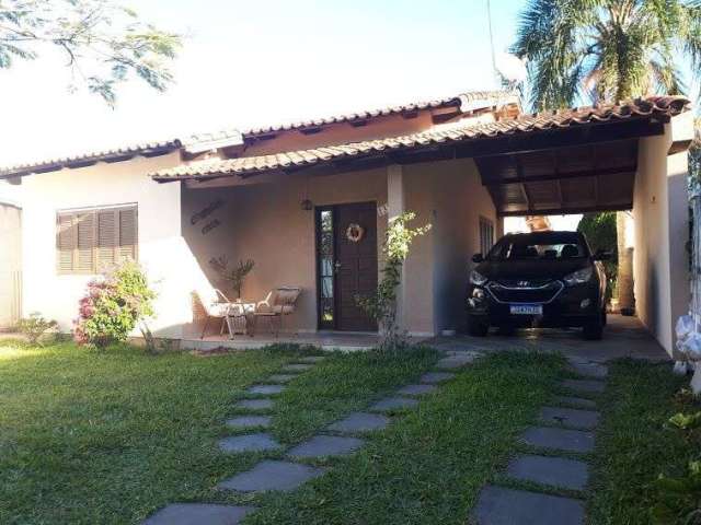 Casa com 4 dormitórios na Santo Onofre em Viamão.&lt;BR&gt;&lt;BR&gt;Imóvel com cozinha, 2 salas, 4 dormitórios sendo um suíte com closet, garagem coberta, piscina, salão de festa no fundos.&lt;BR&gt;