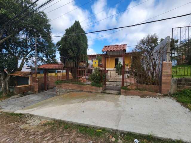 Casa à venda na Querência em Viamão.&lt;BR&gt;&lt;BR&gt;Imóvel com sala, cozinha ampla, duas suítes com closet, lavabo na cozinha e na garagem, pátio fechado, piscina, churrasqueira com deck, porão am