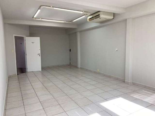 Sala Comercial no Bairro Jardim América, Prof. Dr. Walter de P. Pimenta