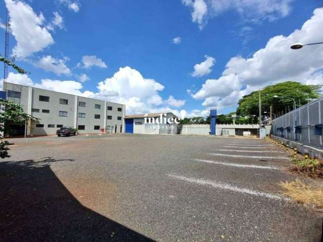 Galpão Comercial no Bairro Lagoinha, 40 vagas,