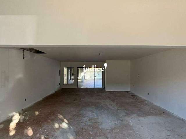 Sala Comercial no Bairro Jardim Califórnia, 6 vagas,